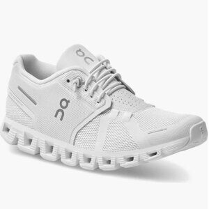 On Cloud Running Shoes - White - Like New - 10 Womens